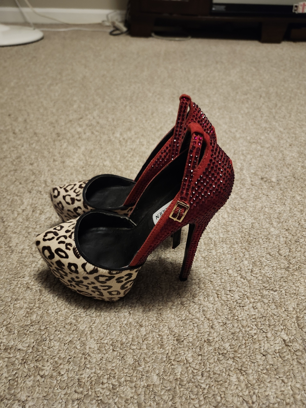 Steve Madden Red Crystal Leopard Print Platform Stiletto Pumps
